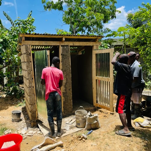 Haiti latrine1